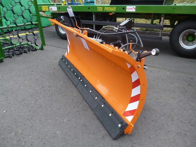 Pronar PU 2600 Schneeschild