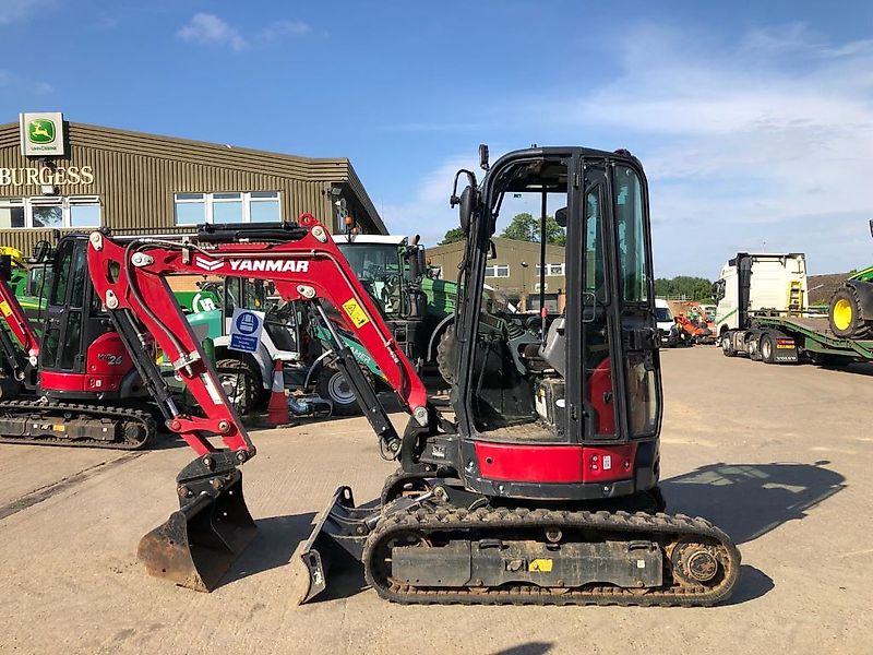 Yanmar VIO26-6