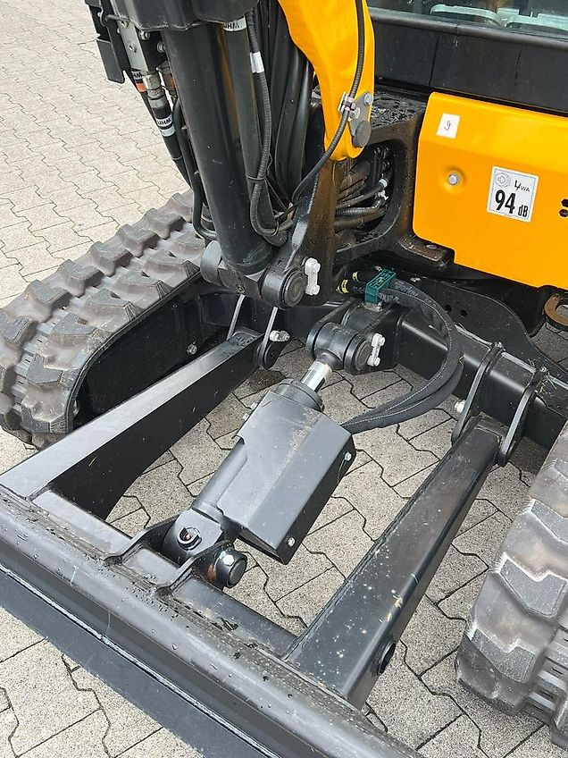 JCB 26 C 1