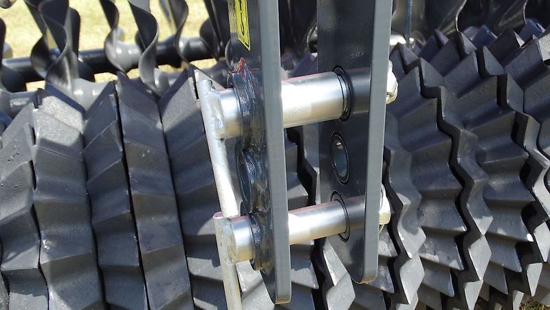 DA Landtechnik Frontpacker Dragon Mega 300