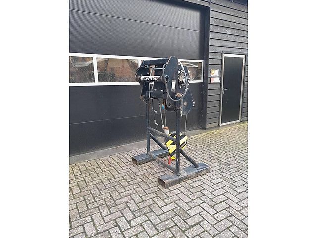 Manitou Lier 5 ton winch Treuil