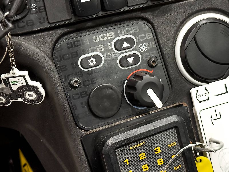 JCB 540-170 Sway 17 m lifting height, 4.000 kg capacity, Joystick, air conditioner, pallet forks, Sway, hydraulic fork positioner