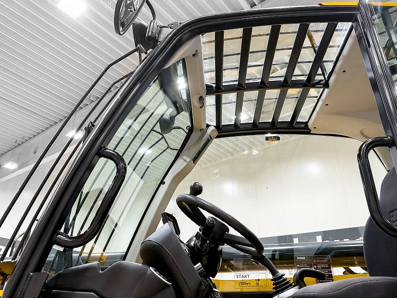 JCB 540-170 Sway 17 m lifting height, 4.000 kg capacity, Joystick, air conditioner, pallet forks, Sway, hydraulic fork positioner