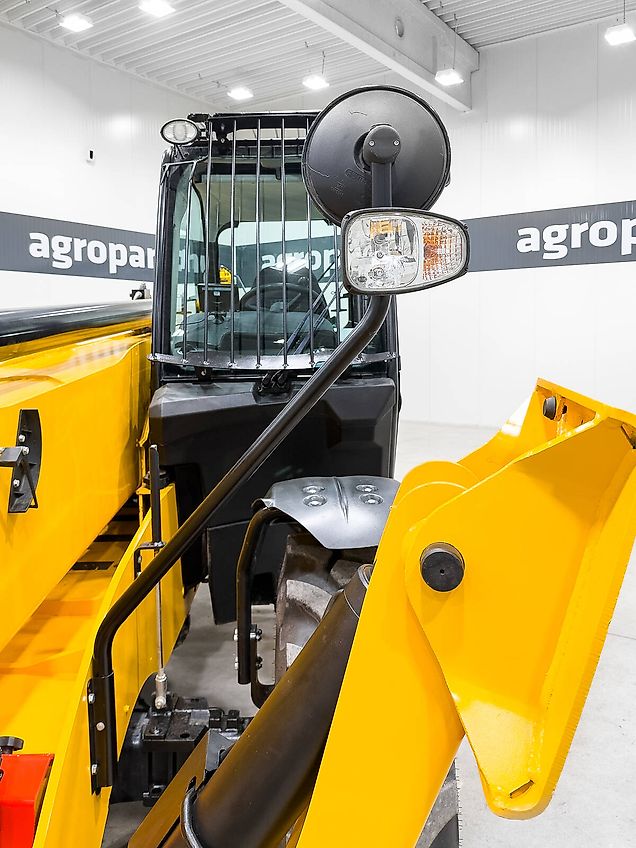 JCB 540-170 Sway 17 m lifting height, 4.000 kg capacity, Joystick, air conditioner, pallet forks, Sway, hydraulic fork positioner