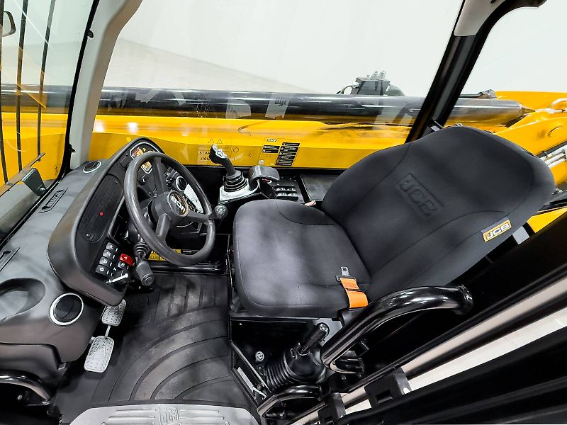 JCB 540-170 Sway 17 m lifting height, 4.000 kg capacity, Joystick, air conditioner, pallet forks, Sway, hydraulic fork positioner