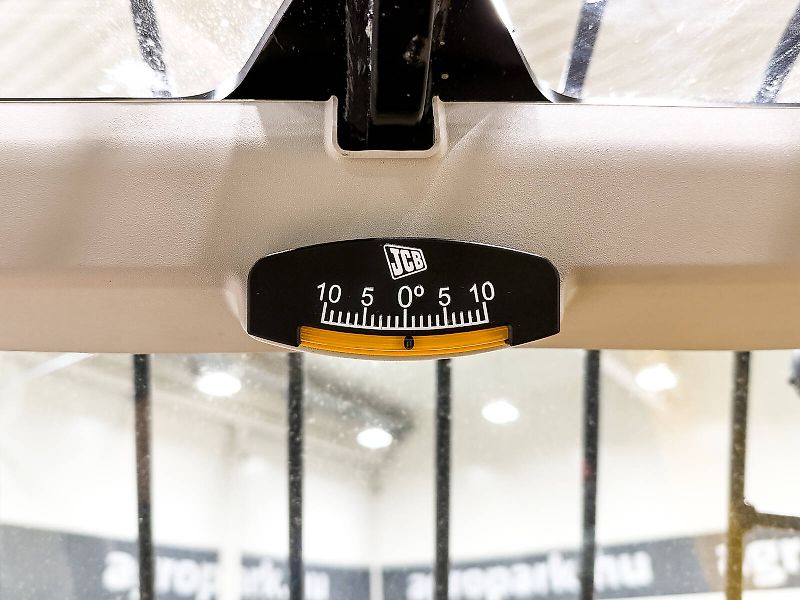 JCB 540-170 Sway 17 m lifting height, 4.000 kg capacity, Joystick, air conditioner, pallet forks, Sway, hydraulic fork positioner