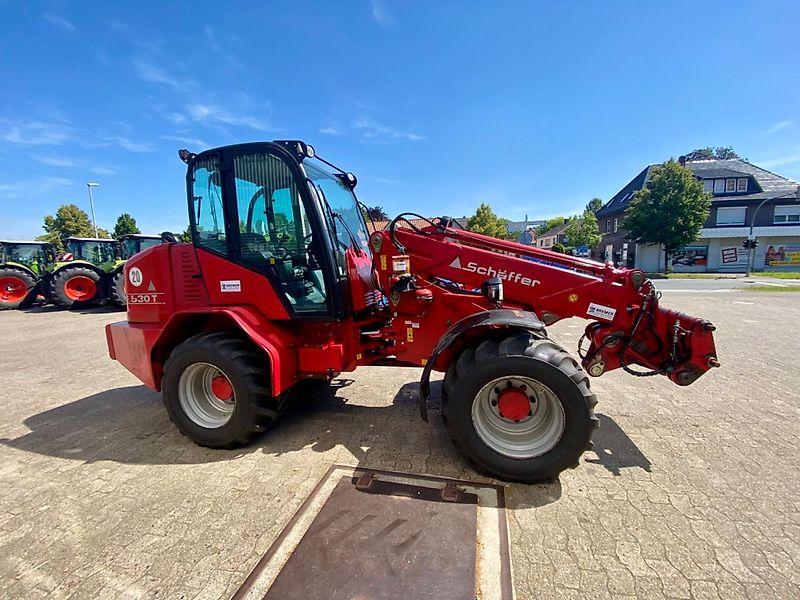 Schäffer 9530 T, Teleskop, Zentralschmierung, Bereifung neu