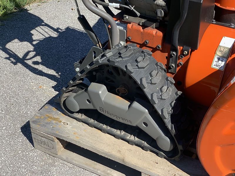 Husqvarna Schneefräse ST 330