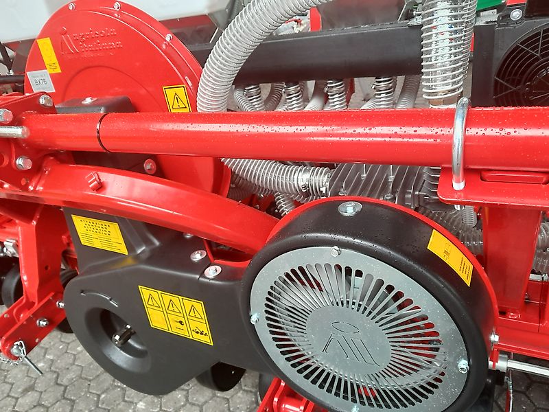 Agricola Italiana Groentezaaimachine