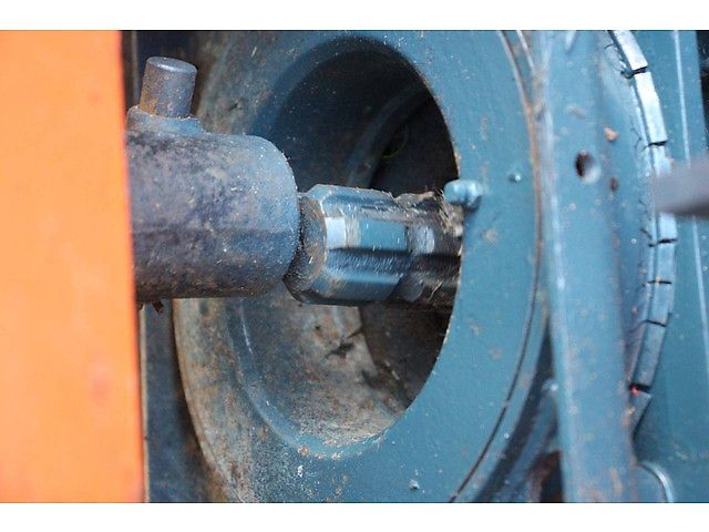 Kubota B1-17 Bulltra