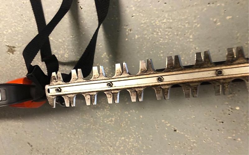 Husqvarna 520iHE3 Akku Stabheckenschere