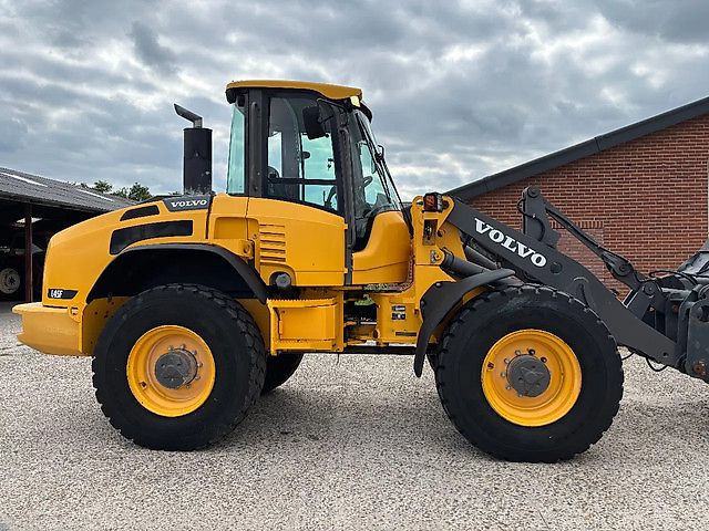 Volvo L45F