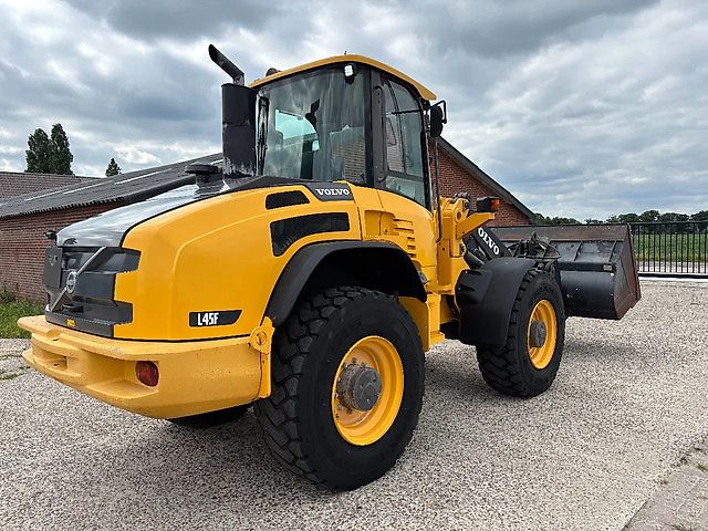 Volvo L45F