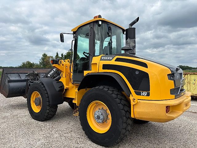 Volvo L45F