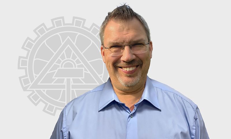 kapcsolattartó Úr Jesko Wilk