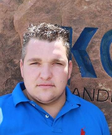 kapcsolattartó Úr Sandro Kopf