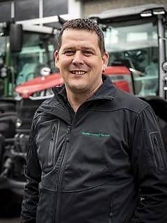 kapcsolattartó Úr Heinrich Wild